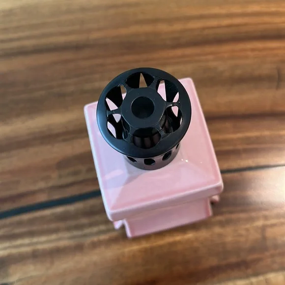 Longchamp Pink Ceramic Berger Lamp Diffuser - Picture 2 of 7